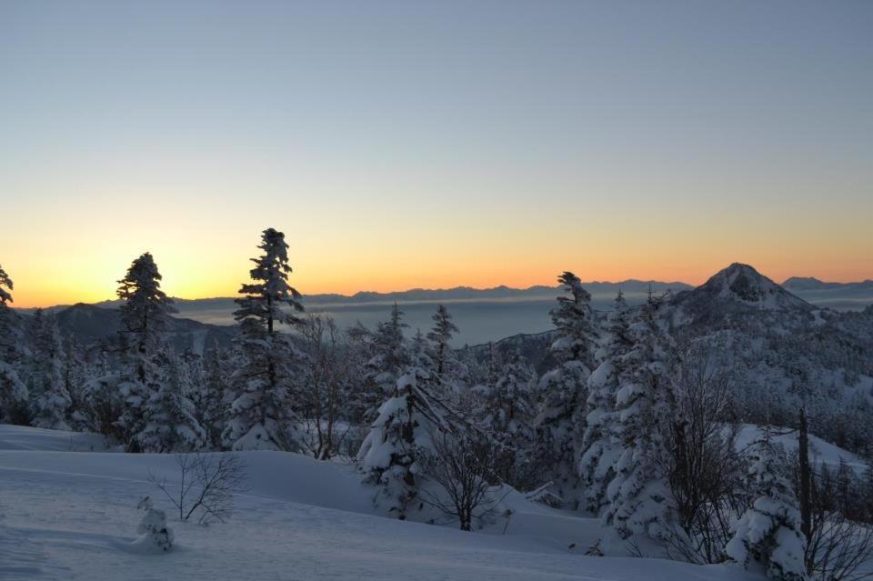 Shiga Kogen Lodge Яманоуті Екстер'єр фото